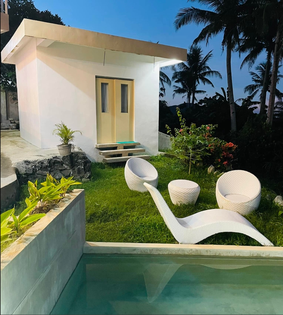 The Sunrise Poolhouse luxury suite at Alon Surf Stay with private pool view